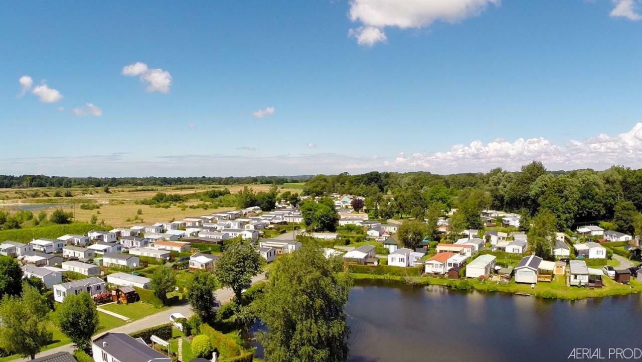 Camping La Garenne De Moncourt Rue (Somme) Exterior foto