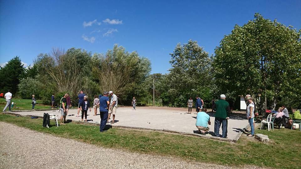 Camping La Garenne De Moncourt Rue (Somme) Exterior foto